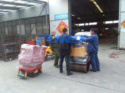 福瑞得機(jī)械座駕壓路機(jī)，手扶壓路機(jī)包裝發(fā)貨